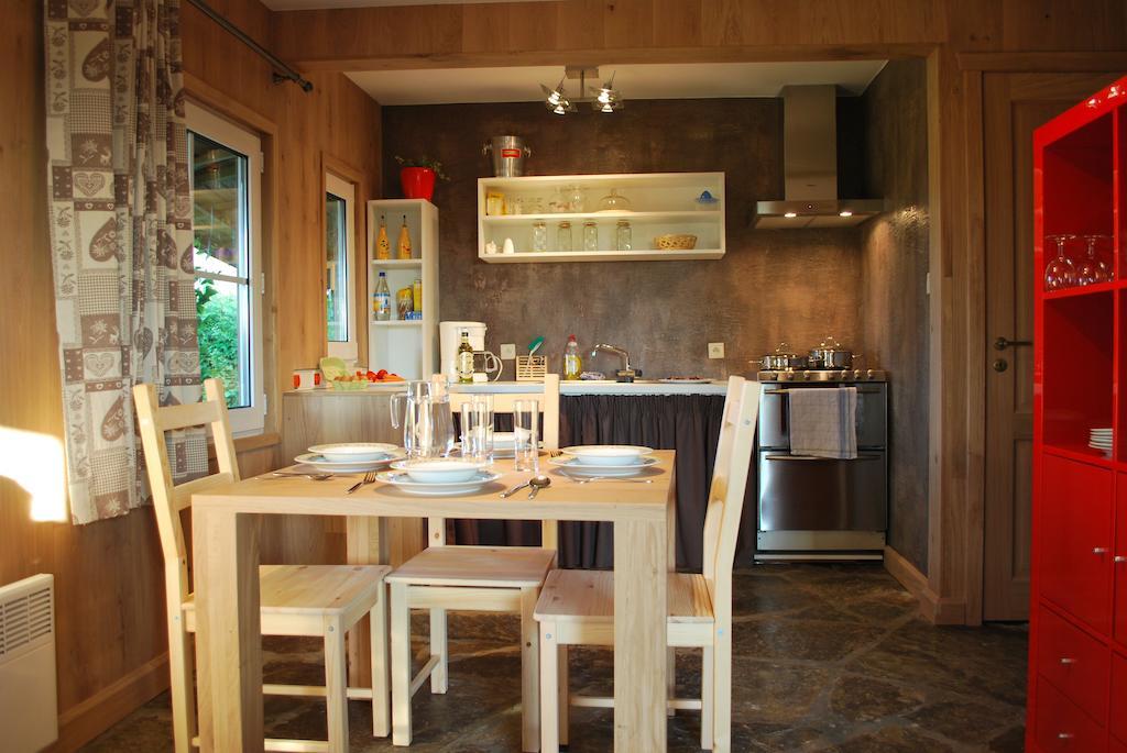 Le Chalet A Bonnerue Houffalize Room photo
